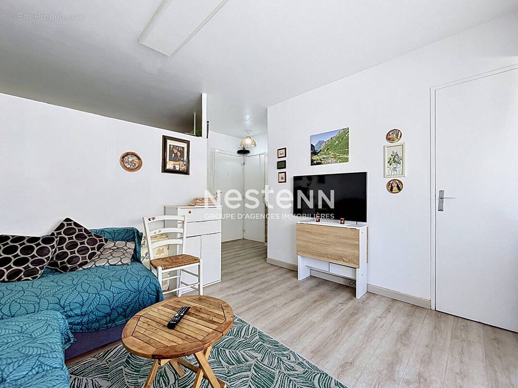 Appartement à VALLAURIS
