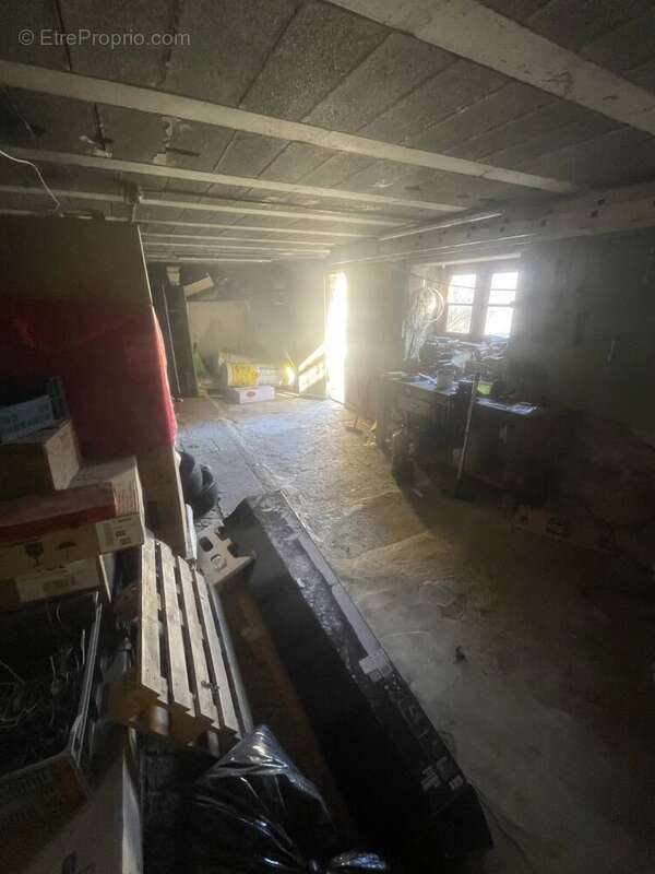 Maison à LA LLAGONNE