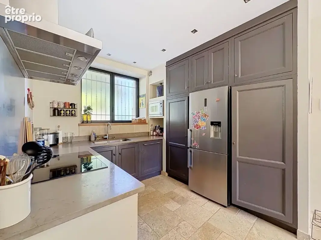 A VENDRE Maison Caluire Et Cuire BOUTARY 205 m² utiles 165 carrez - photo 6