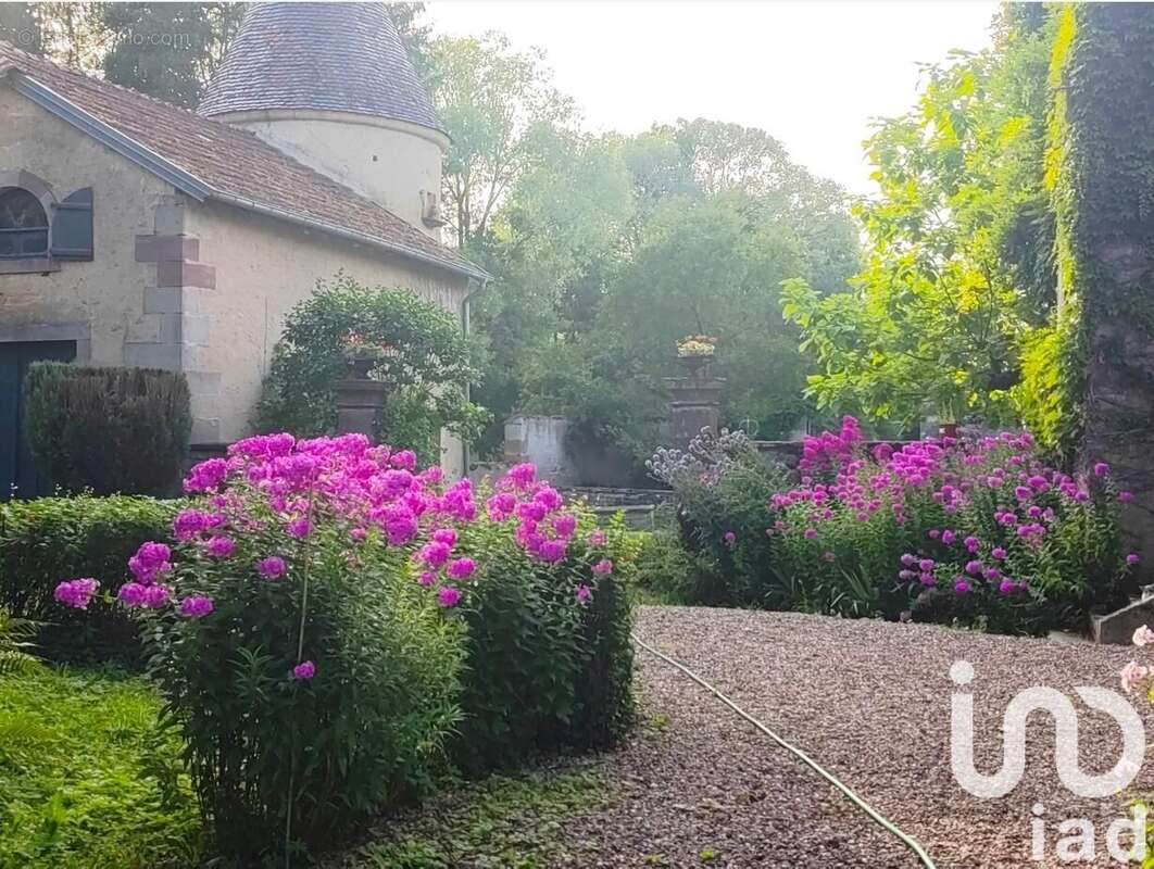 Photo 9 - Autre à FAVERNEY