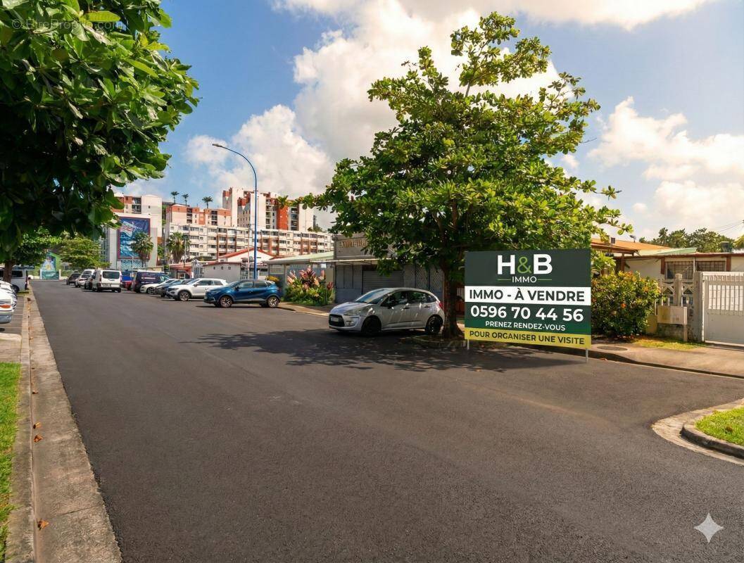 Maison à FORT-DE-FRANCE