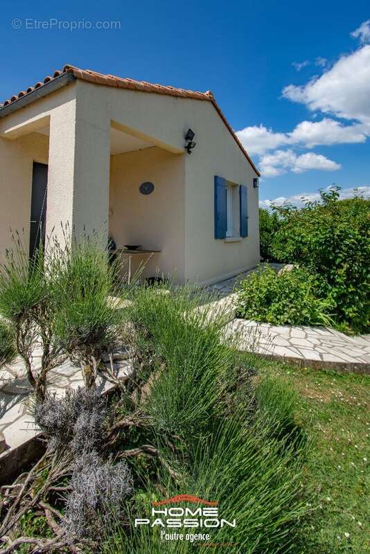 Maison à MESCHERS-SUR-GIRONDE