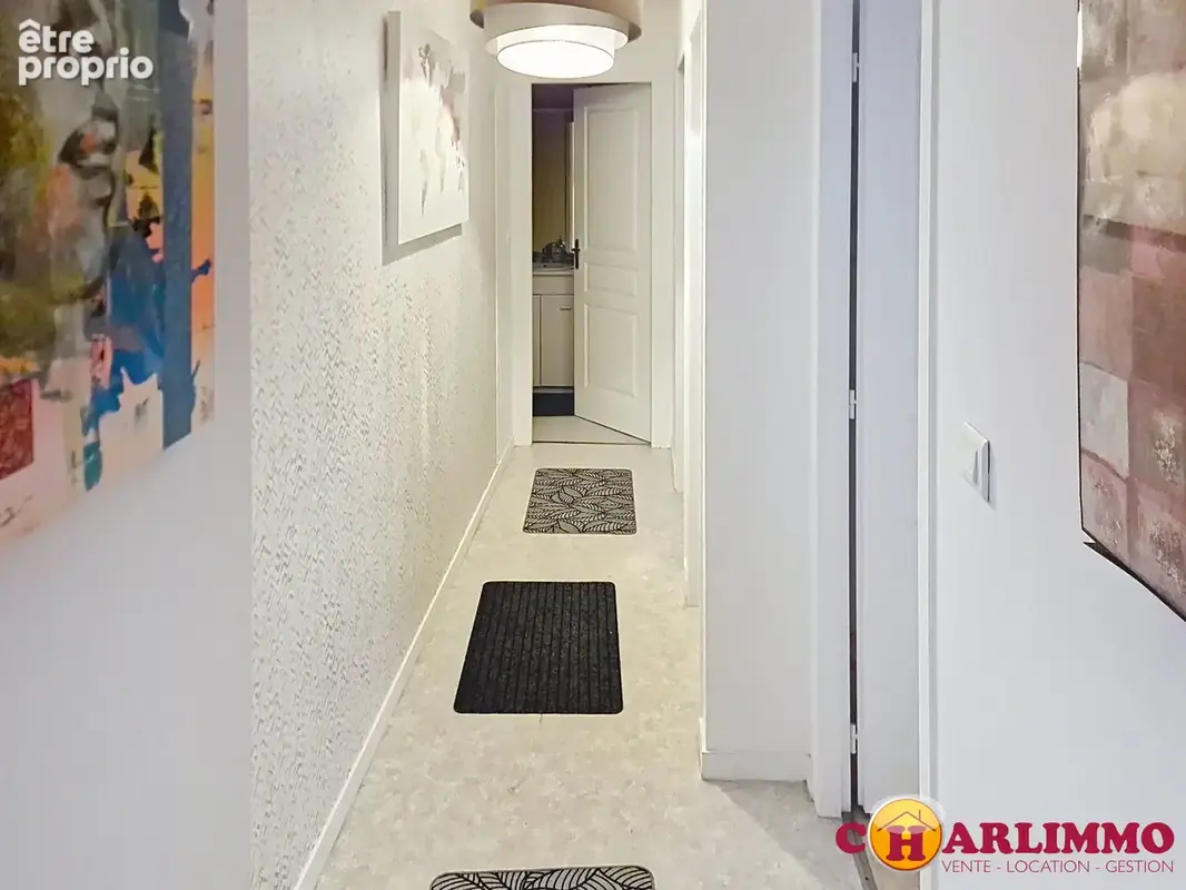 Appartement 67 m² à Saint-Junien  - photo 7