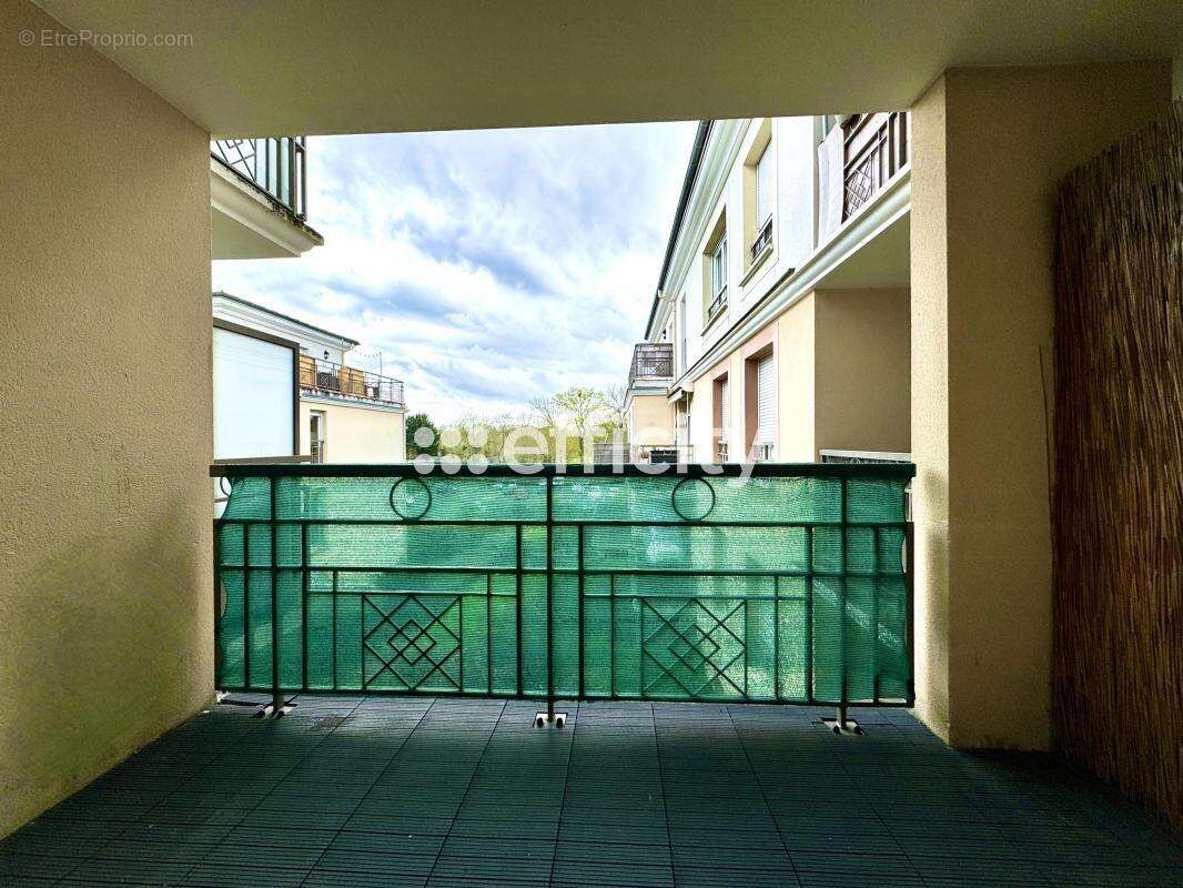 Appartement à VIGNEUX-SUR-SEINE