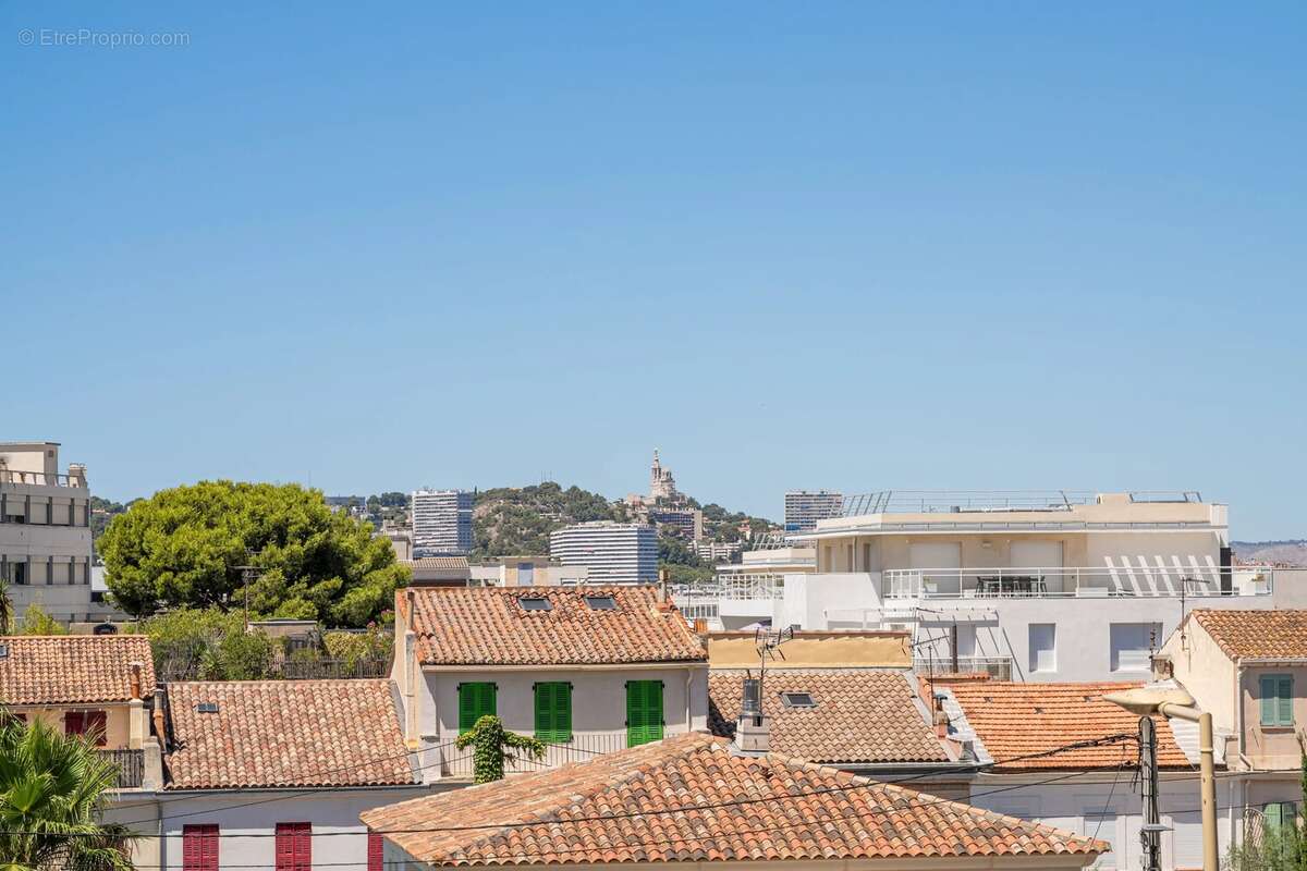 MARSEILLE 9 ème Mazargues à vendre appartement 3 pièces vue mer et parking - photo 12