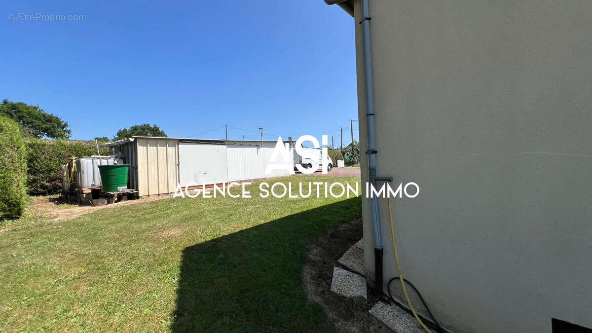 Maison à LOUPFOUGERES