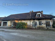 Maison à TRENAL