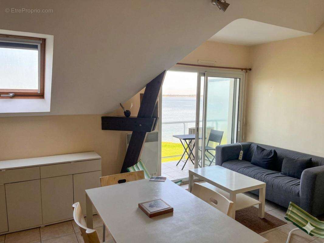 Appartement à MESQUER