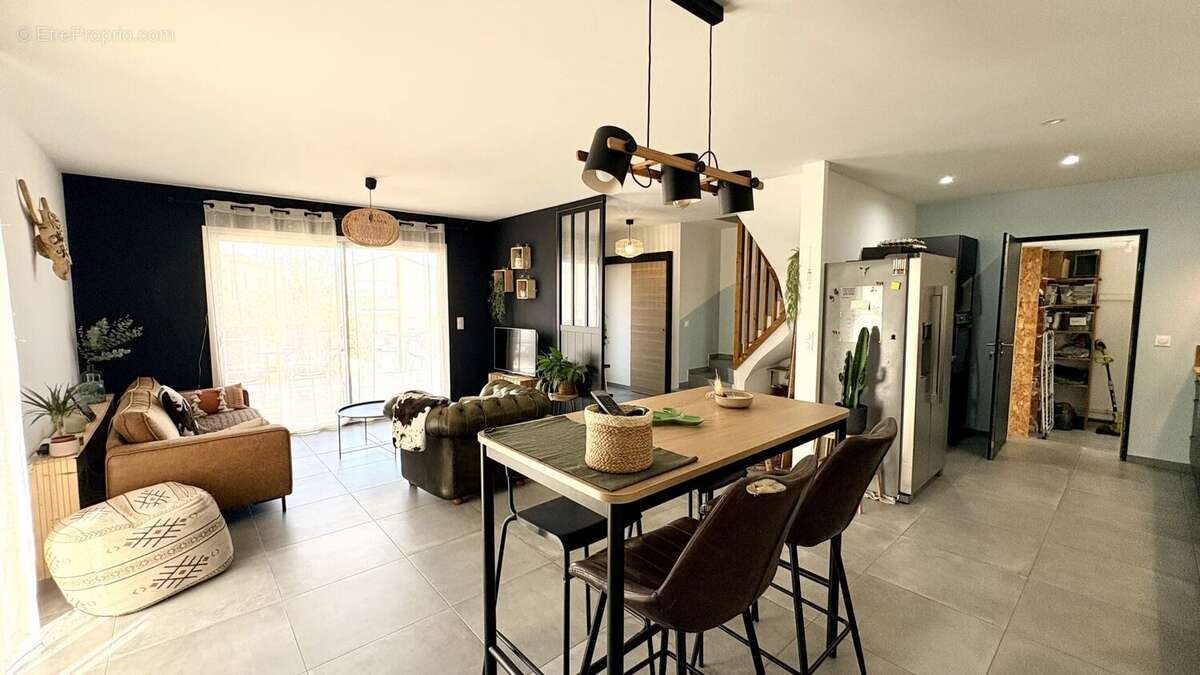 Villa récente avec 4 chambres à Bédarrides - photo 5