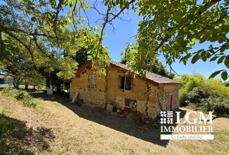 Terrain de 9 674 m² avec grange et potentiel d'agrandissement – L'Honor-de-Cos - photo 4