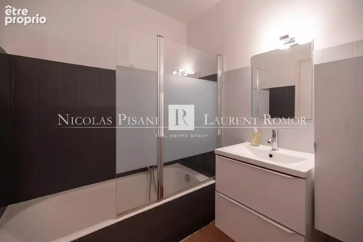 Appartement 2/3p Le port Nice - photo 5