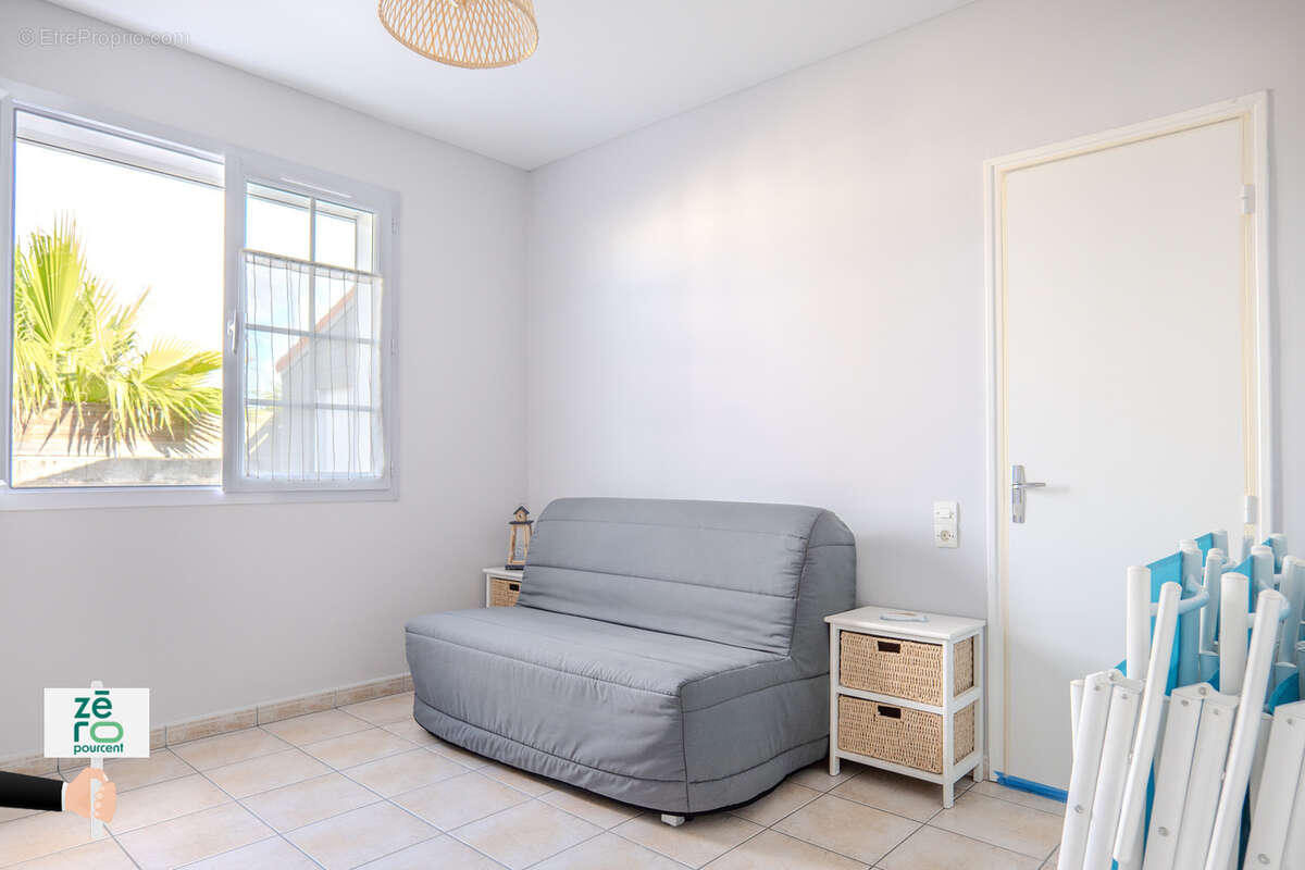 Le Fenouiller   Maison de plain-pied rénovée avec fort potentiel à 400 m du centre - photo 11
