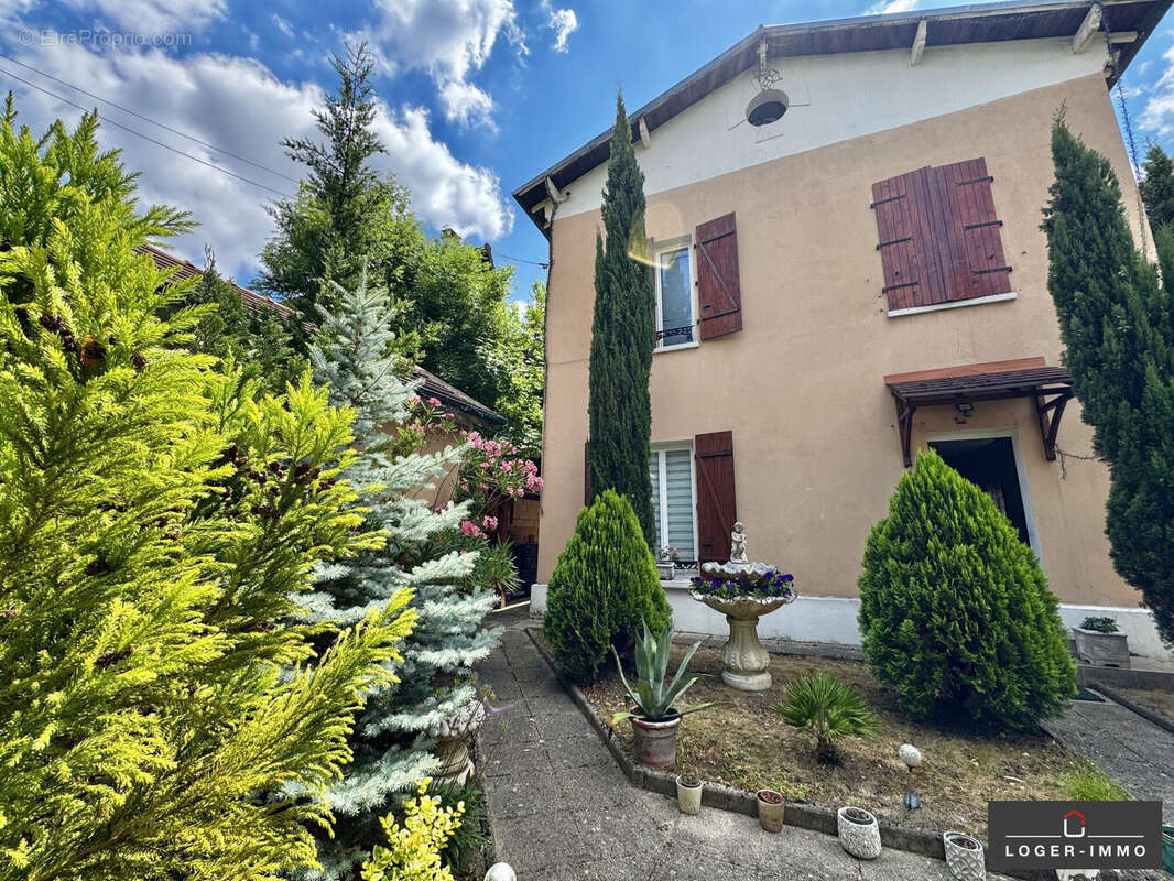 Maison à JOINVILLE-LE-PONT