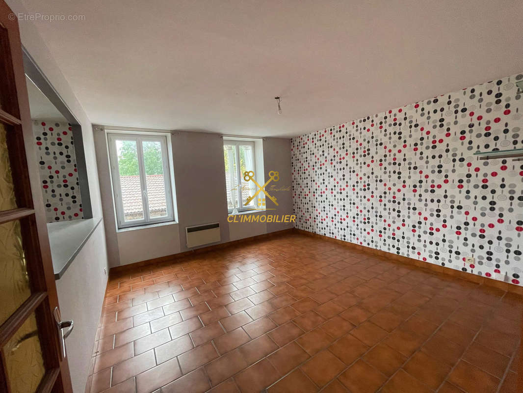 Appartement à MONTFAUCON-EN-VELAY