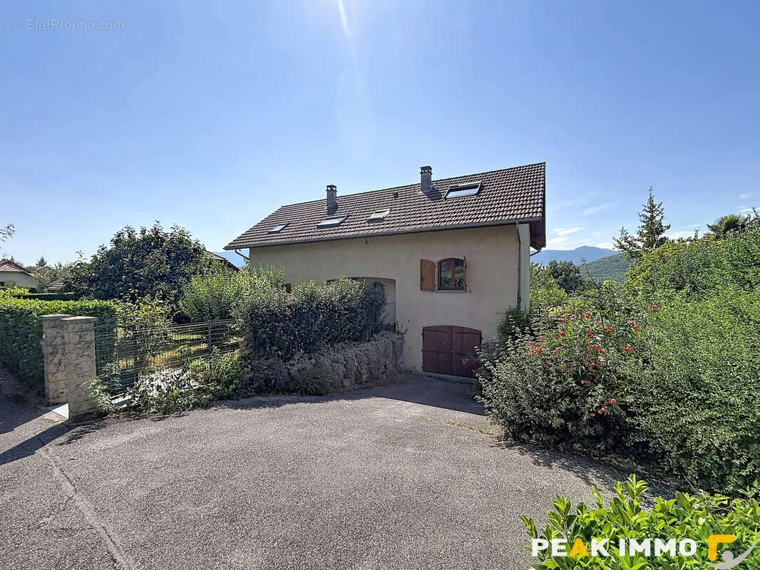 maison 5 pièces - 183m2 - Gresy sur aix - photo 2