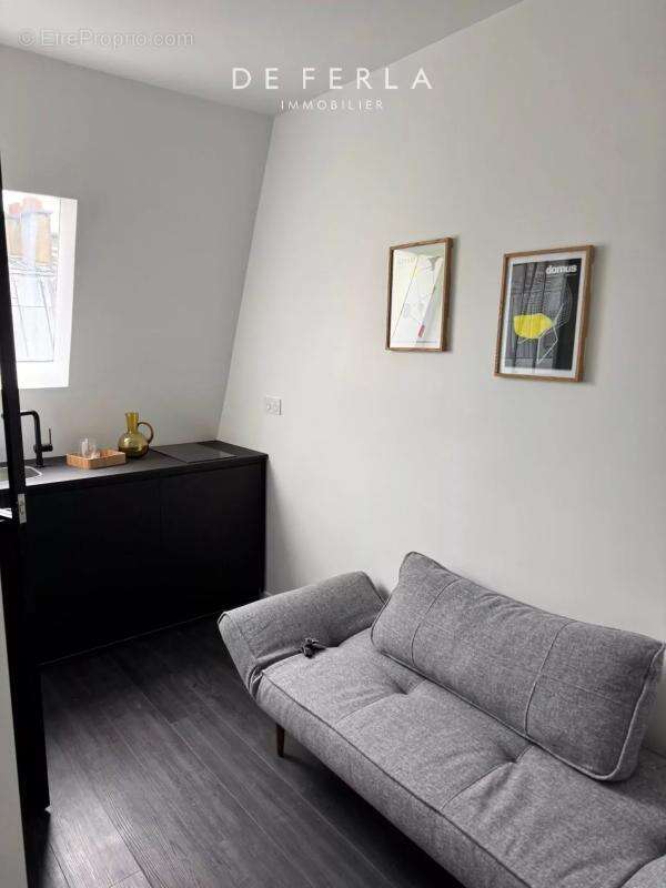 Appartement à PARIS-8E