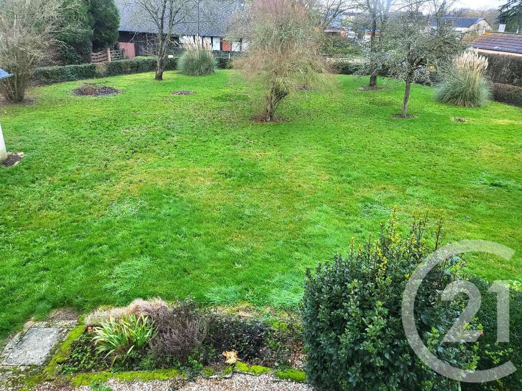 Maison à MONTREUIL-L&#039;ARGILLE