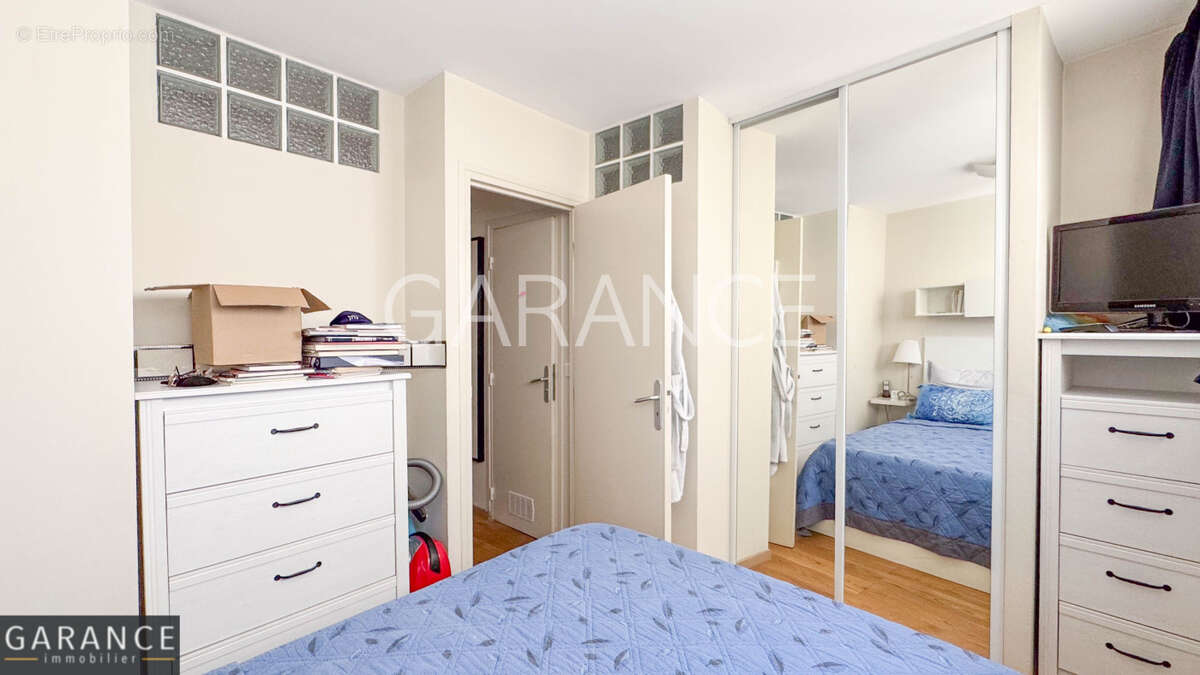 Appartement à PARIS-12E