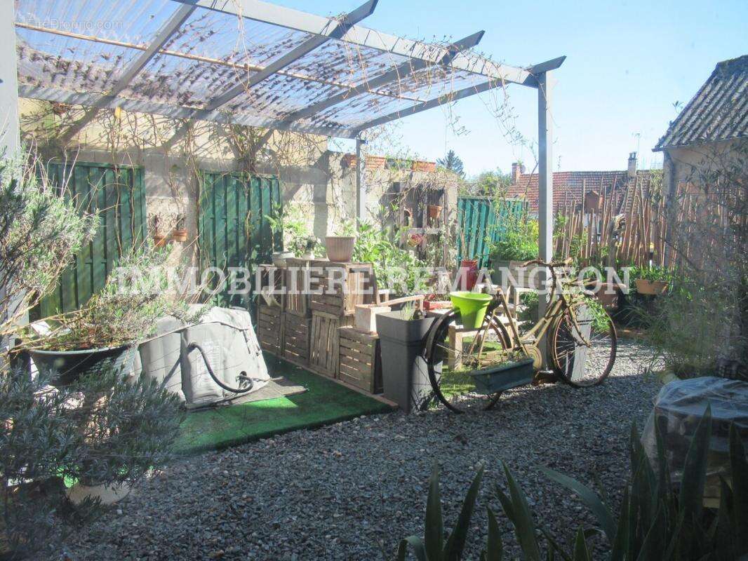 Maison à LAMOTTE-BEUVRON