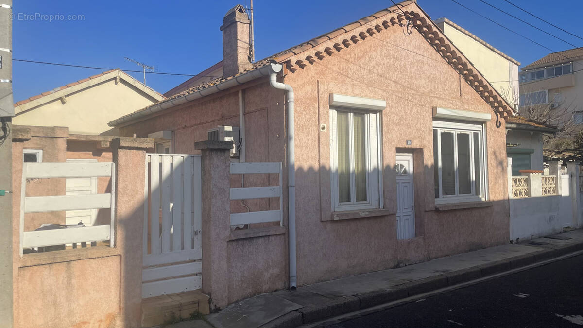 Maison à VALRAS-PLAGE