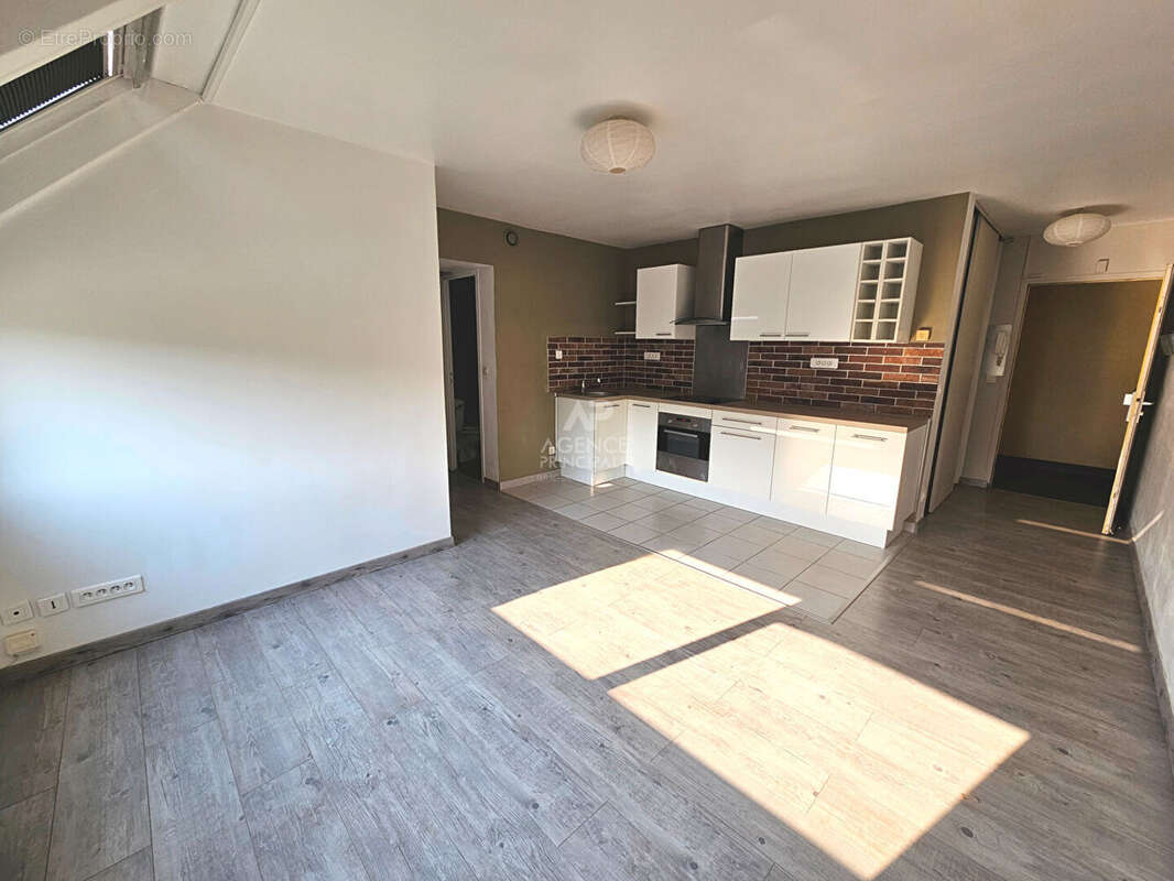 Appartement à PONTOISE