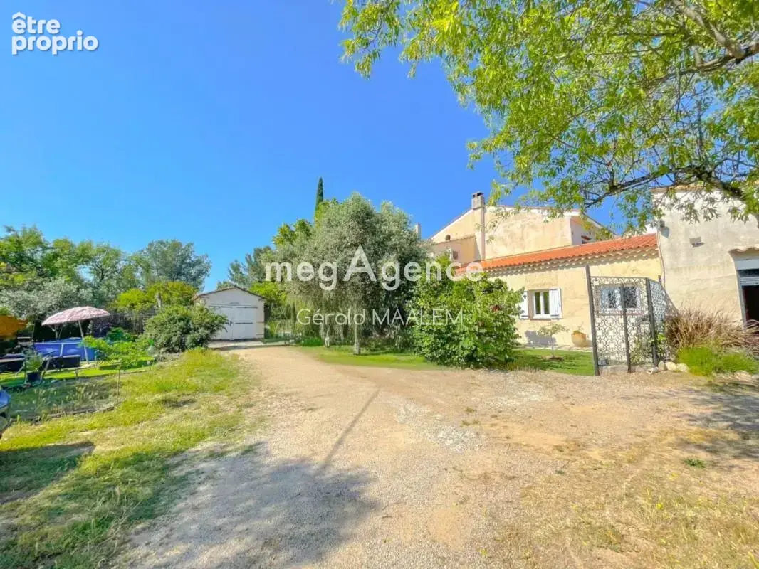 Photo Maison à Roquebrune-Sur-Argens au prix de 398 000€