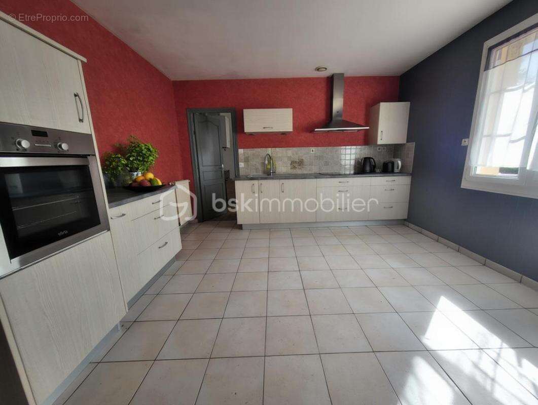  Maison familiale avec vie de plain-pied – 4 chambres – terrain 740 m² - photo 4