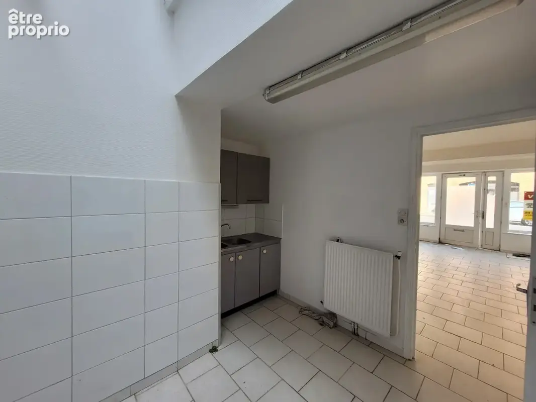 Maison 3 pièces 80 m² à vendre à Avesnes-Sur-Helpe (59440) - photo 3