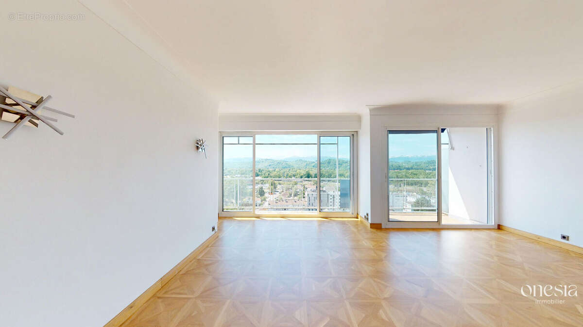 Appartement à PAU