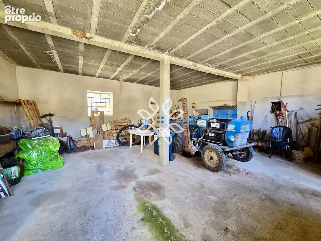 Maison de Village avec dépendances - photo 18