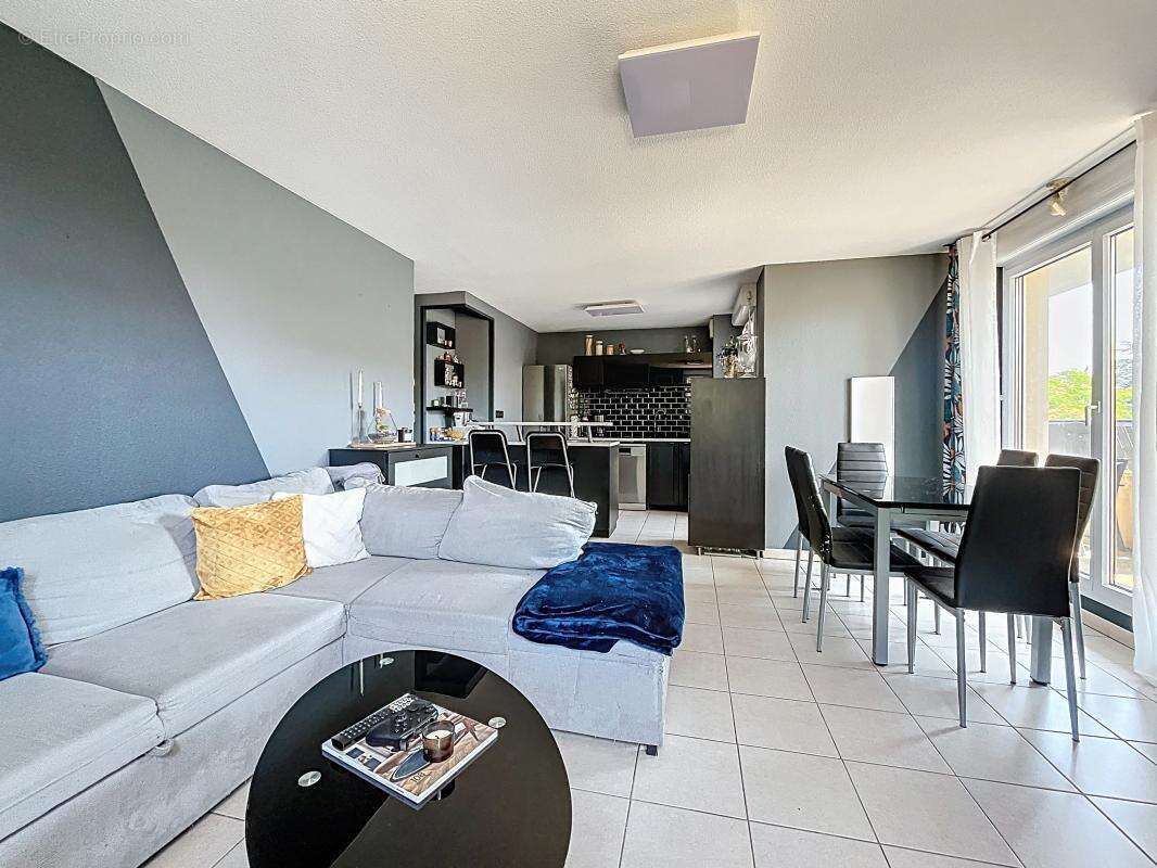 Appartement à GRIGNY