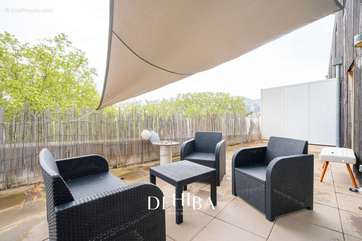 Appartement à MARSEILLE-8E
