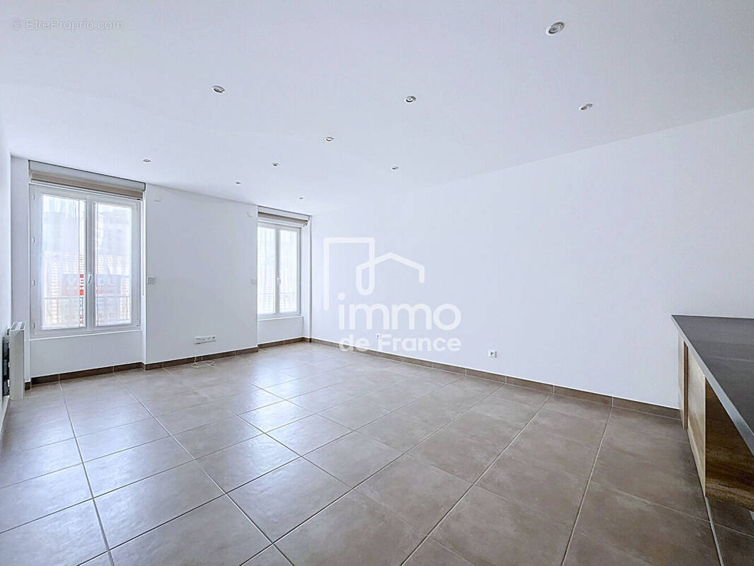 Appartement à BELLEGARDE-SUR-VALSERINE