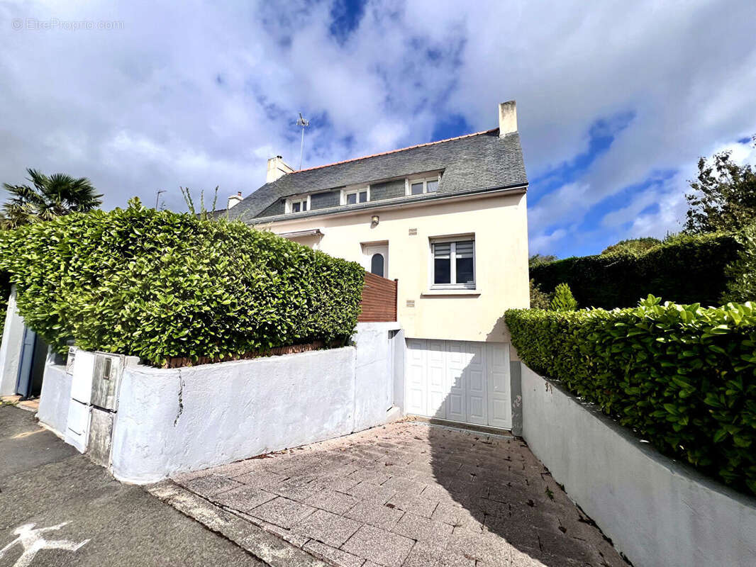 Maison à QUIMPERLE