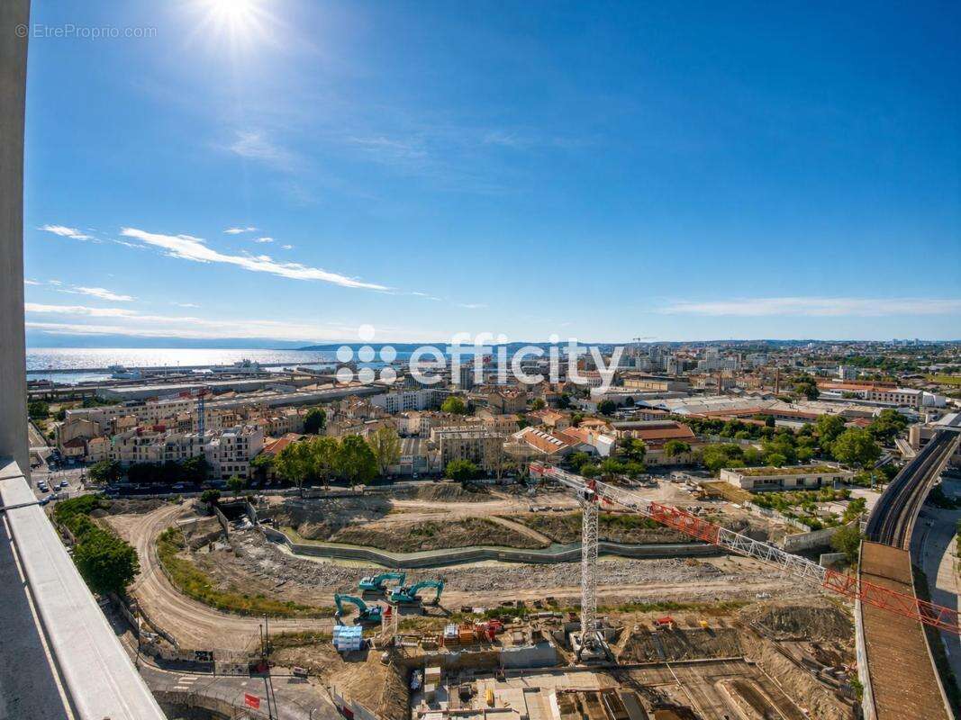 Appartement à MARSEILLE-3E
