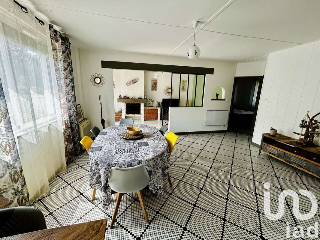 Photo 6 - Maison à VENSAC