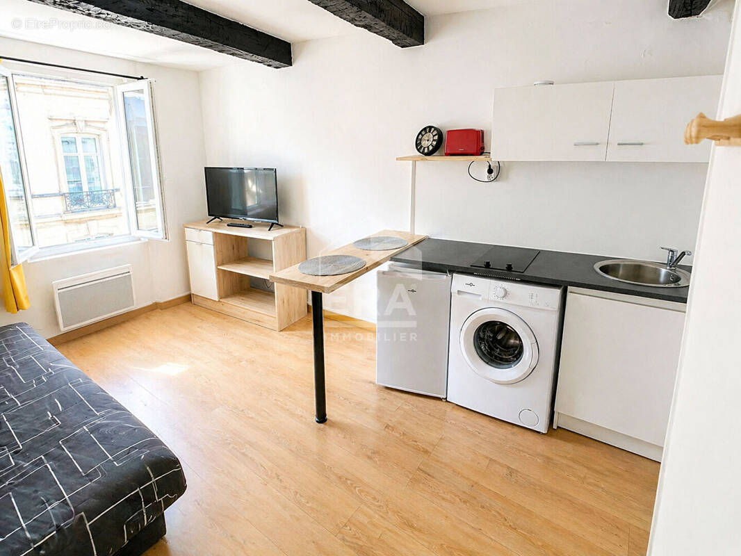 Autre à NARBONNE