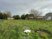 Terrain à LA TREMBLADE