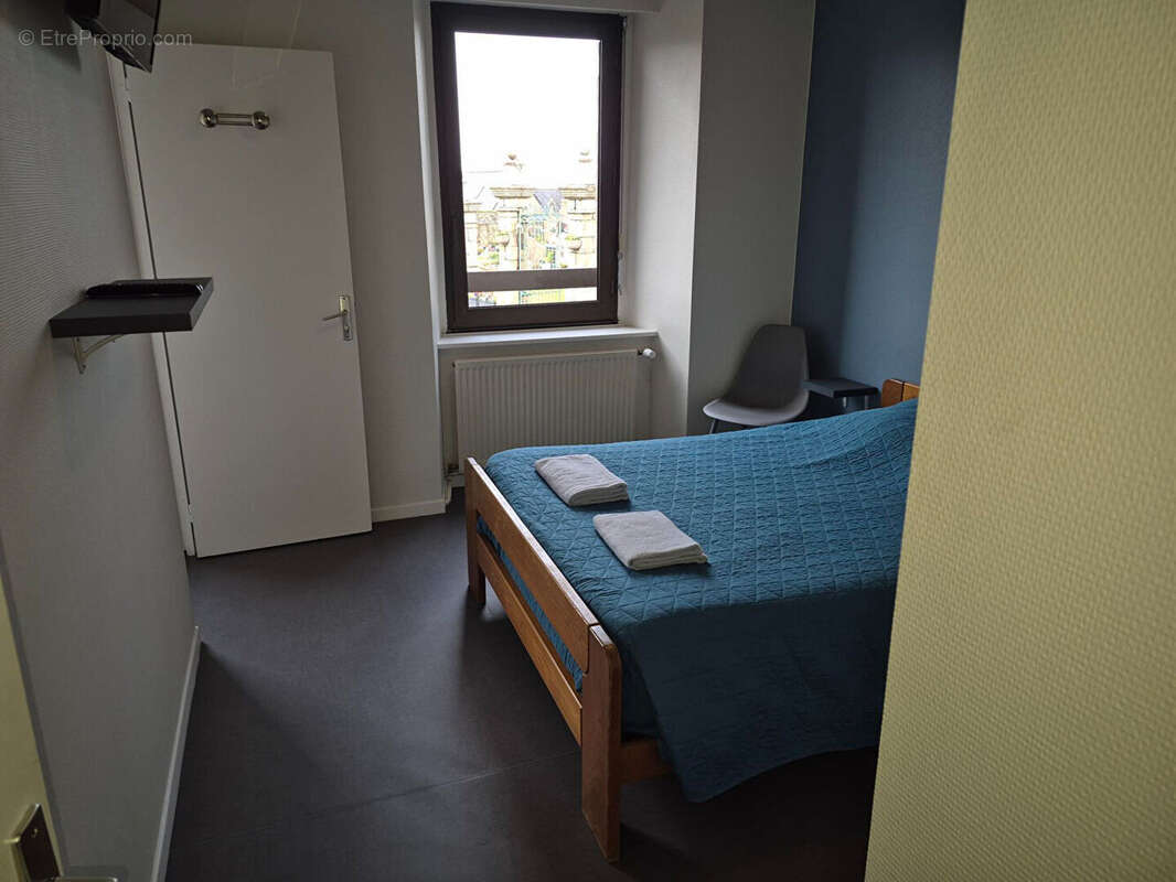 Commerce à LOUANNEC