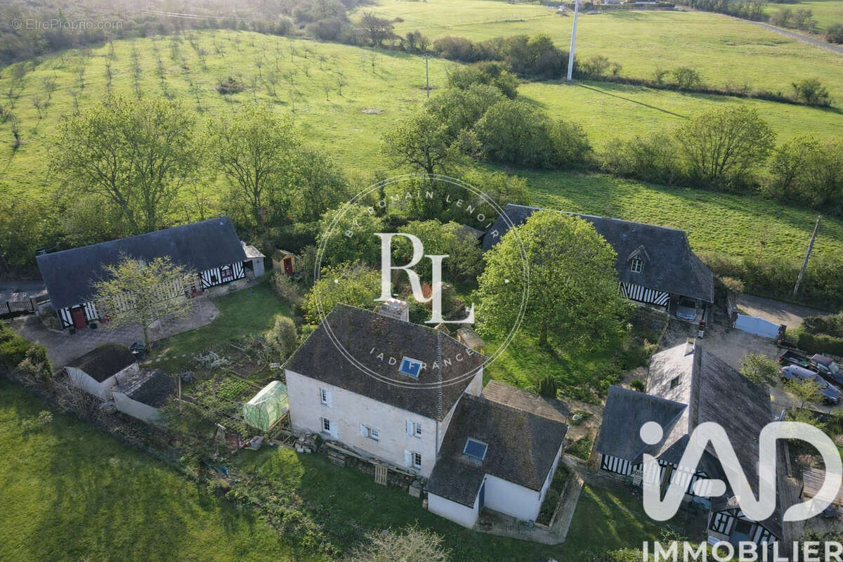 Maison 335 m² à Periers-En-Auge  - photo 2