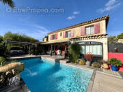 Maison à LA CADIERE-D&#039;AZUR