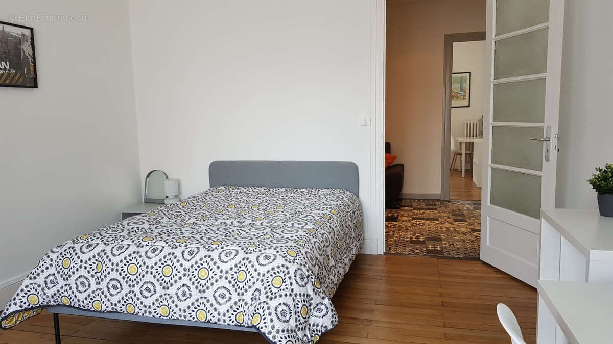Elégance et valeur : T2 Bis avec balcon 4ème étage avec ascenseur - photo 13