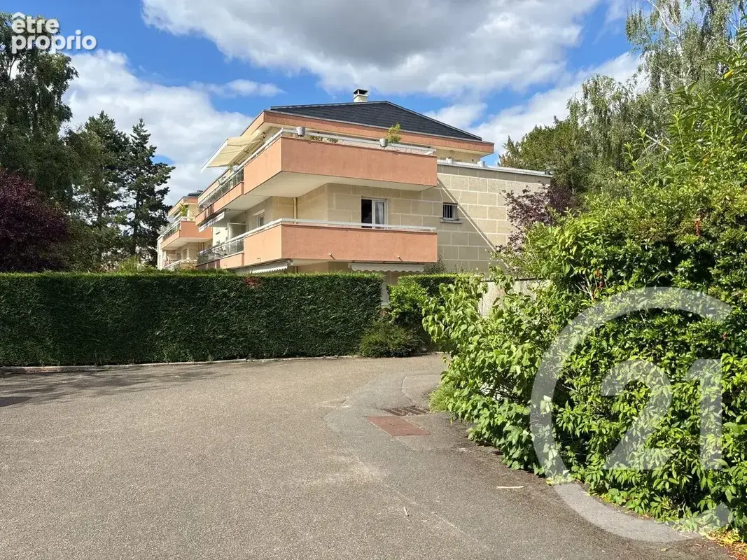 Appartement 4 pièces 74 m² à vendre à Rambouillet (78120) - photo 3