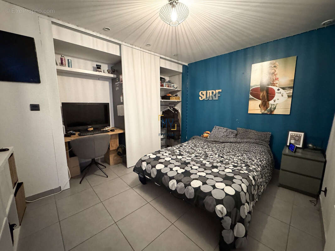 CHAMBRE 2/4 - Loft/Appartement à vendre - 6 pièces - 145 m² - Tourcoing - Appartement à TOURCOING