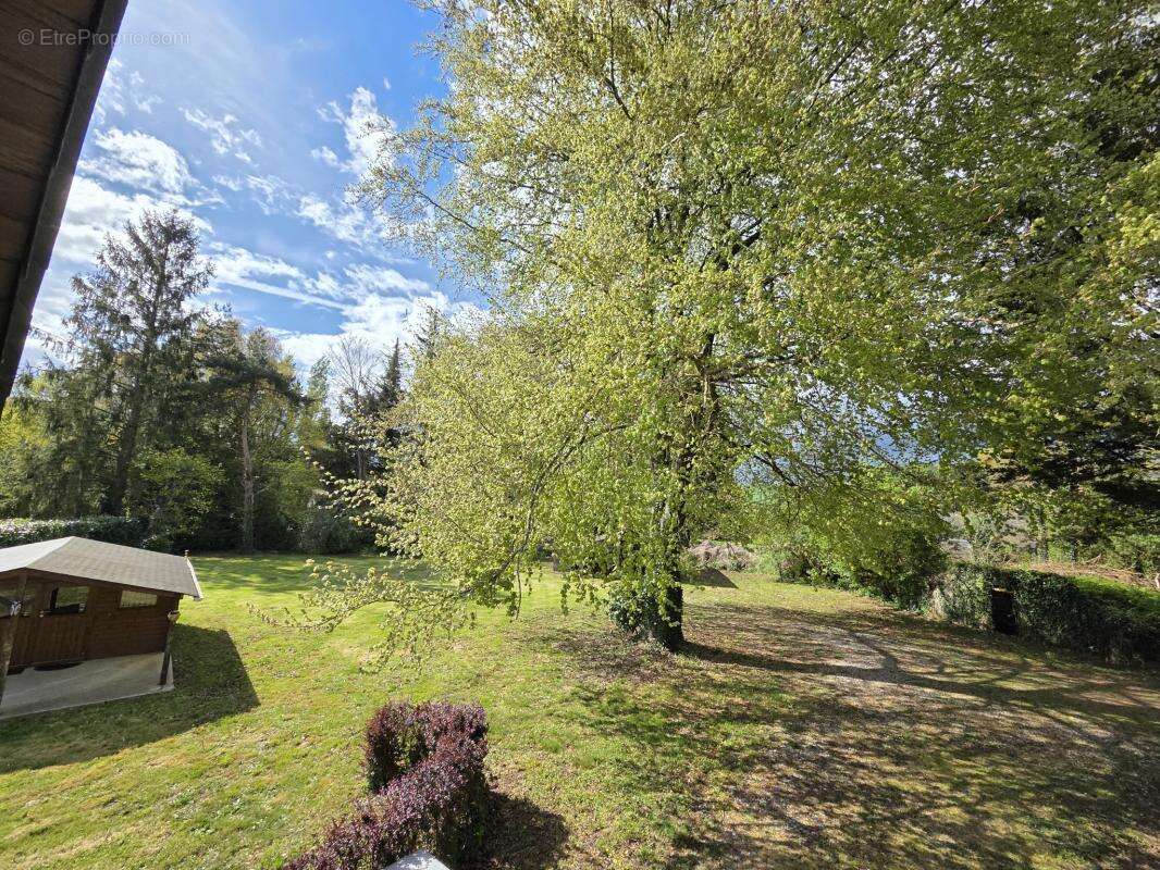 Maison à MUR-DE-BRETAGNE