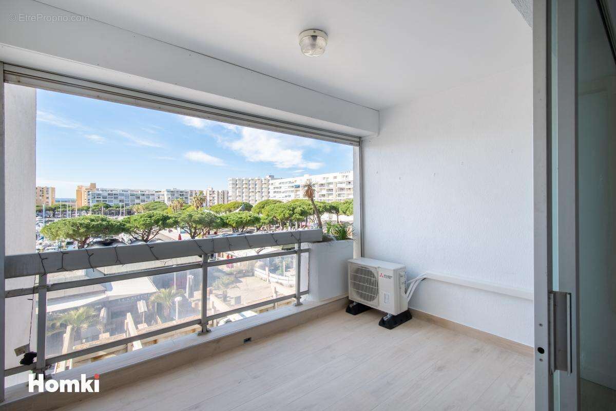 Appartement à MAUGUIO