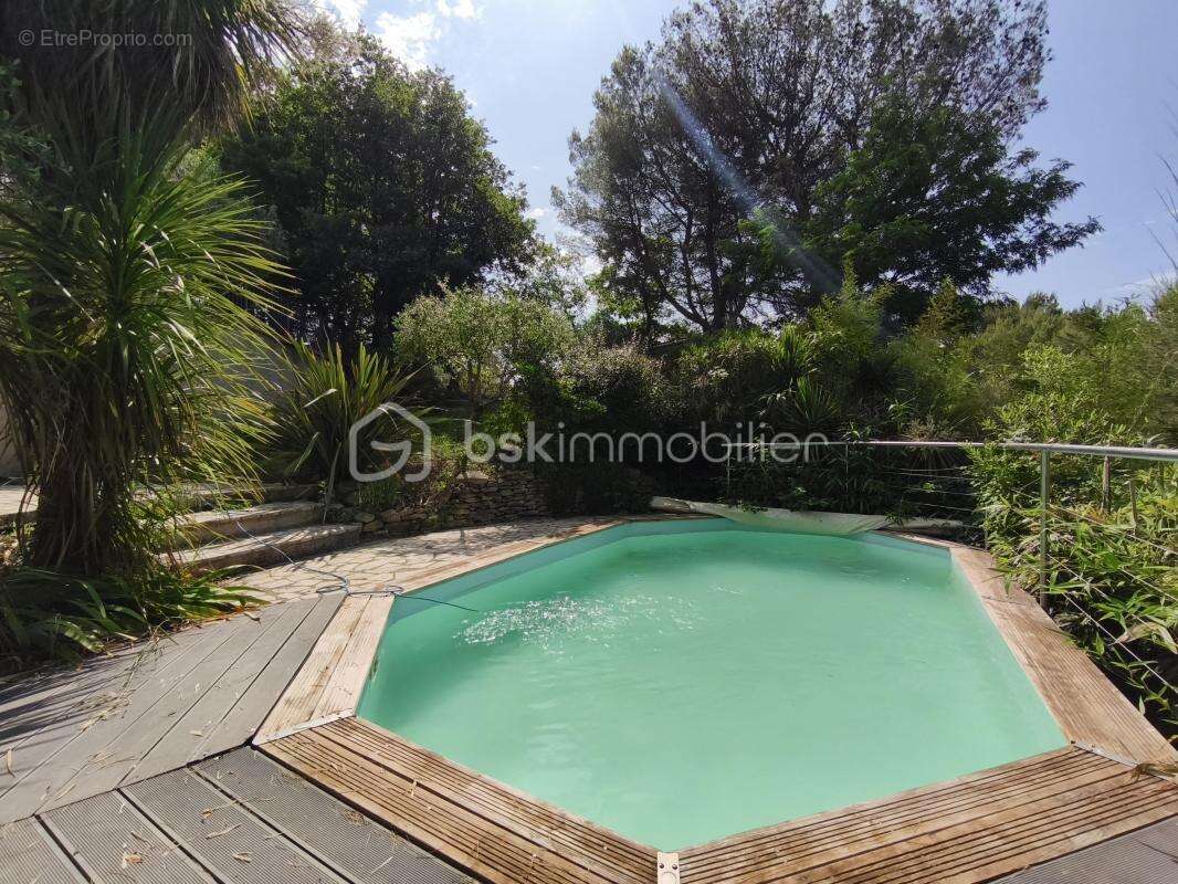 Maison à PIERREVERT