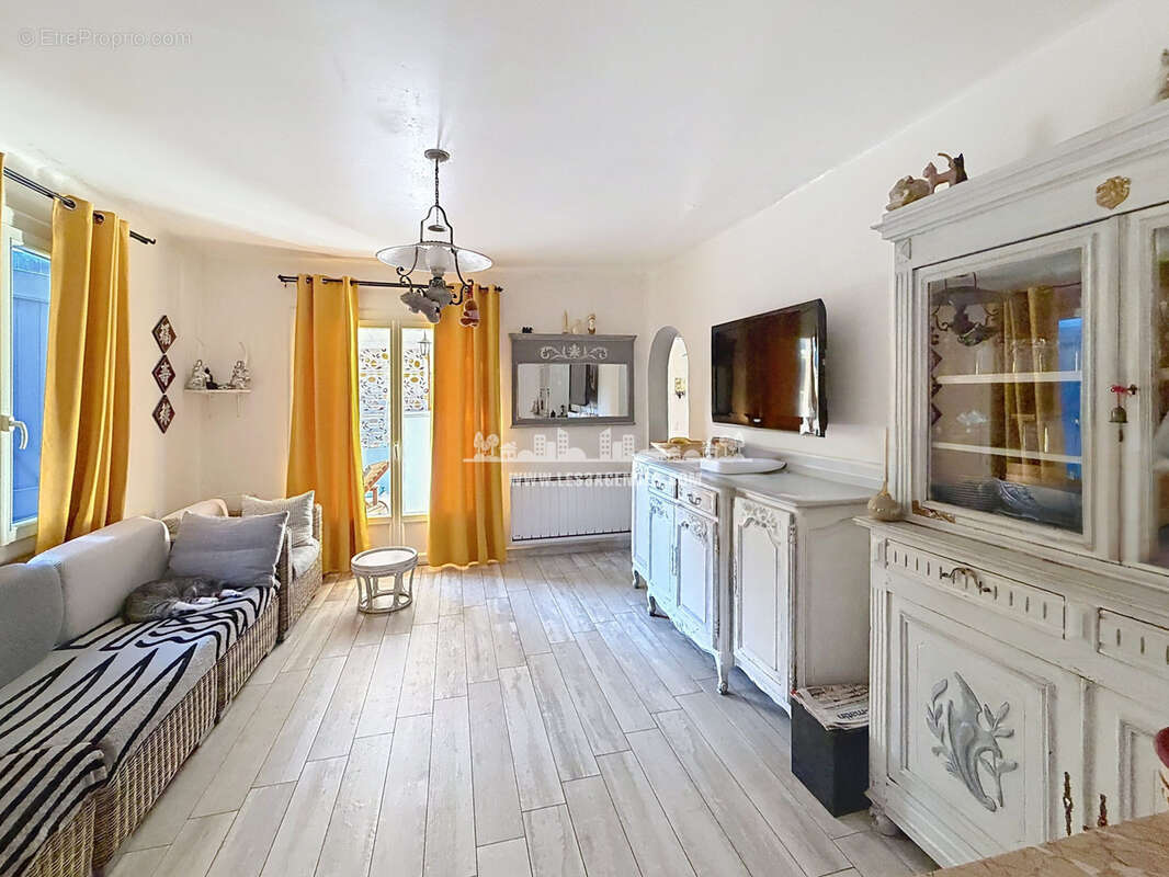 Maison à RAMATUELLE