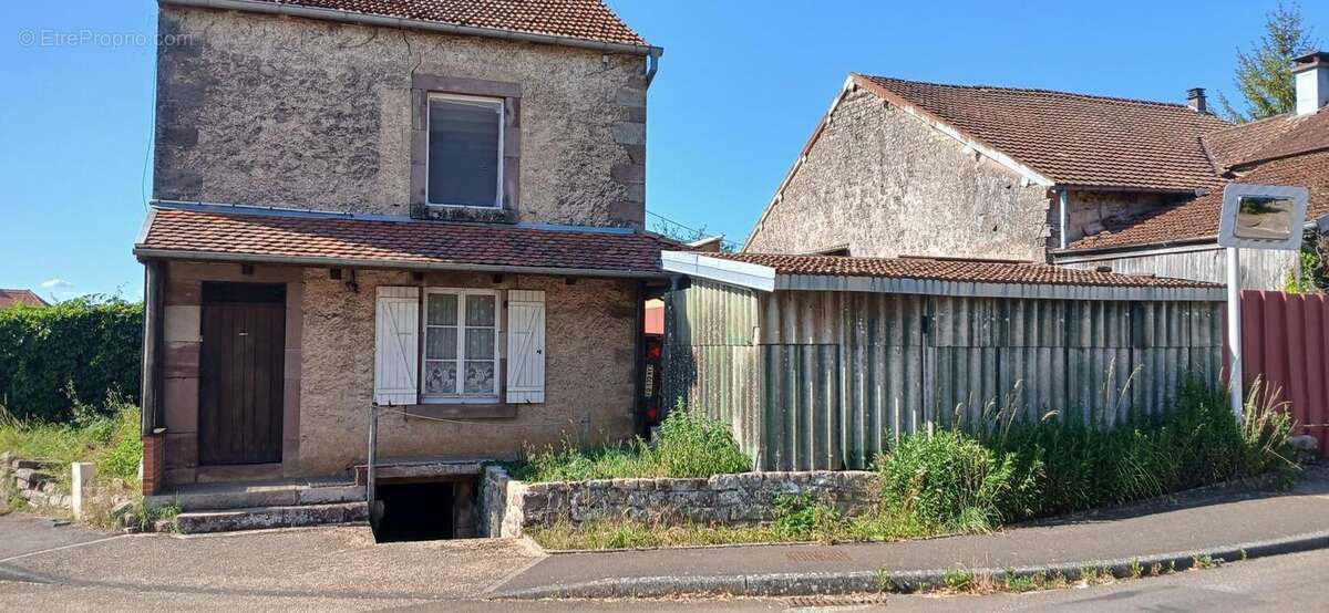 Maisonnette à rénover à la campagne en Haute -Saone - photo 3