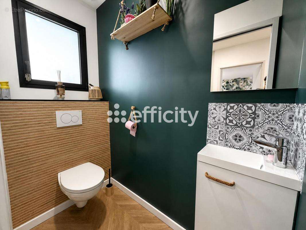Maison 150 m² à Saint-Erblon  - photo 11